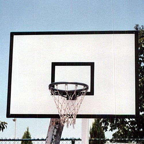 Tablero reglamentario de basketball fabricado en fibra de vidrio por Fiberland